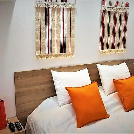 Arts Guest House -Beautiful Villa For 6 Persons Veliko Tŭrnovo Eksteriør bilde