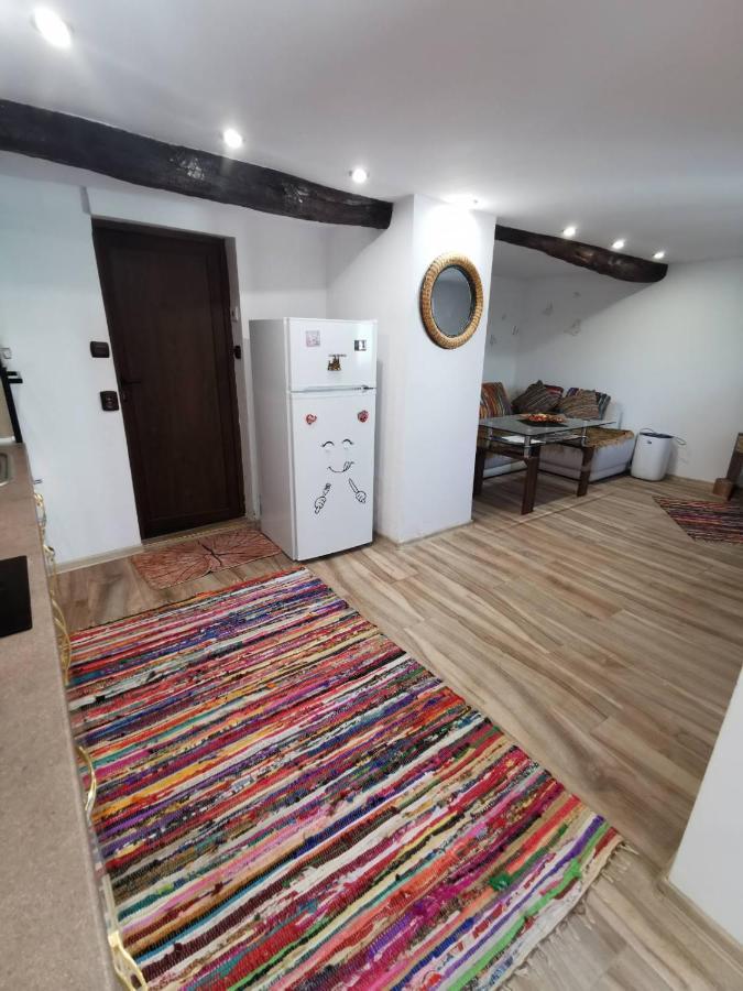 Arts Guest House -Beautiful Villa For 6 Persons Veliko Tŭrnovo Eksteriør bilde