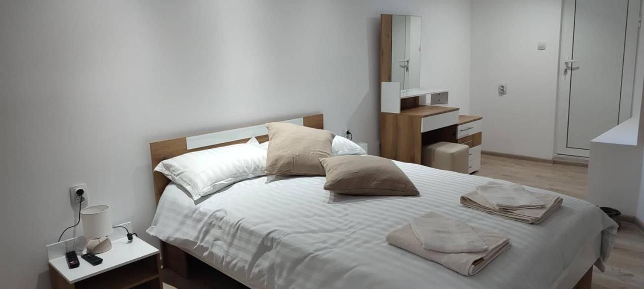 Arts Guest House -Beautiful Villa For 6 Persons Veliko Tŭrnovo Eksteriør bilde