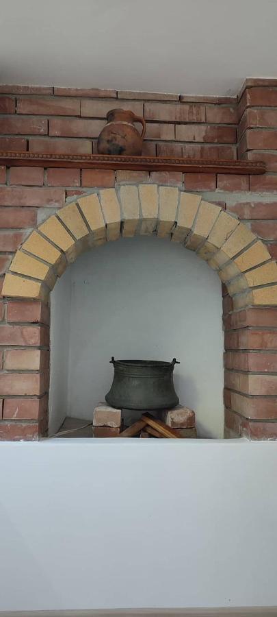 Arts Guest House -Beautiful Villa For 6 Persons Veliko Tŭrnovo Eksteriør bilde