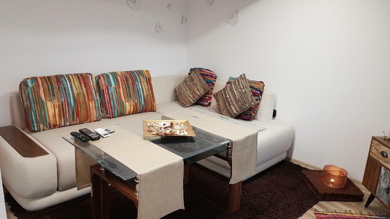 Arts Guest House -Beautiful Villa For 6 Persons Veliko Tŭrnovo Eksteriør bilde